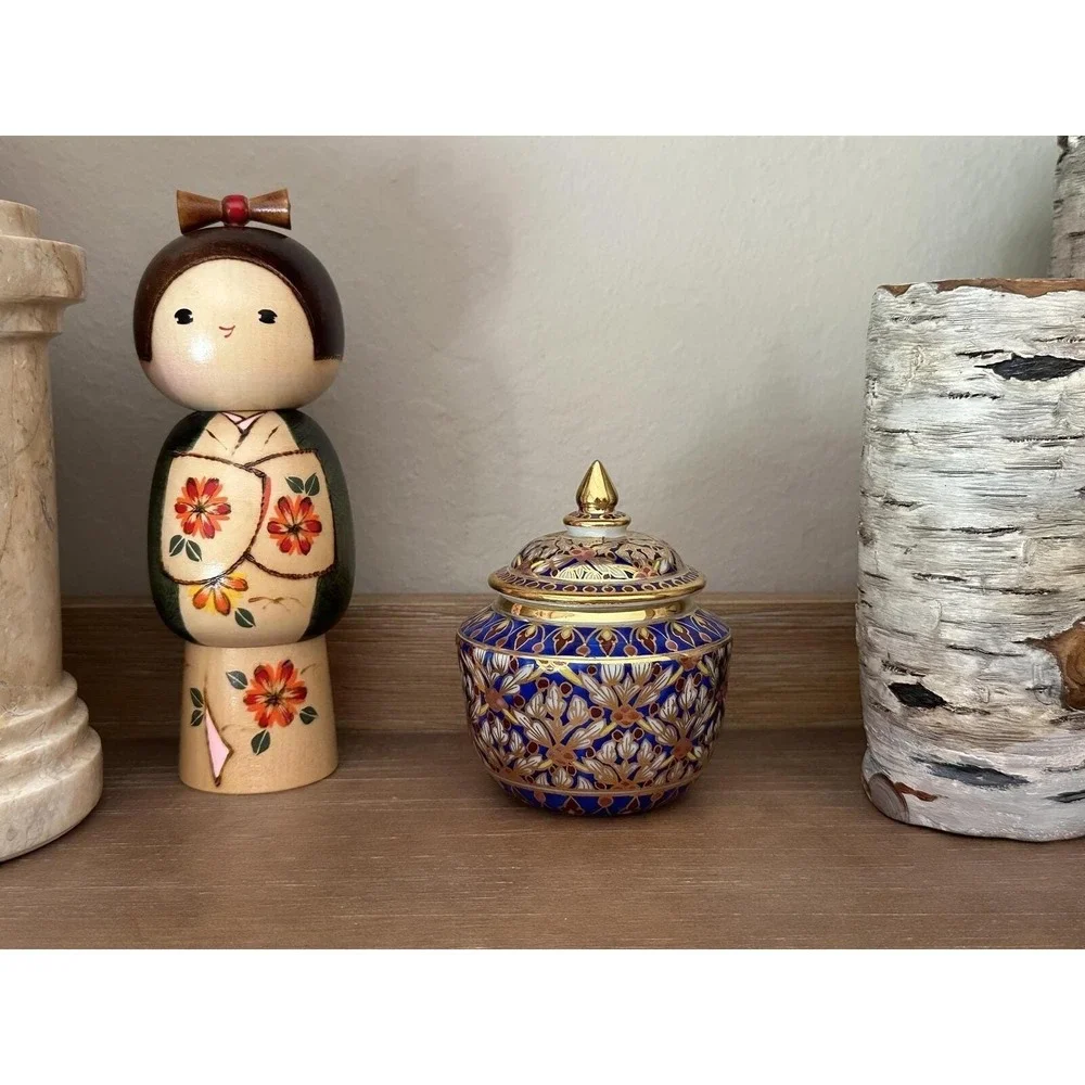 Thai Benjarong Porcelain Covered Jar — Hand‑Painted Gilded Lidded Jar